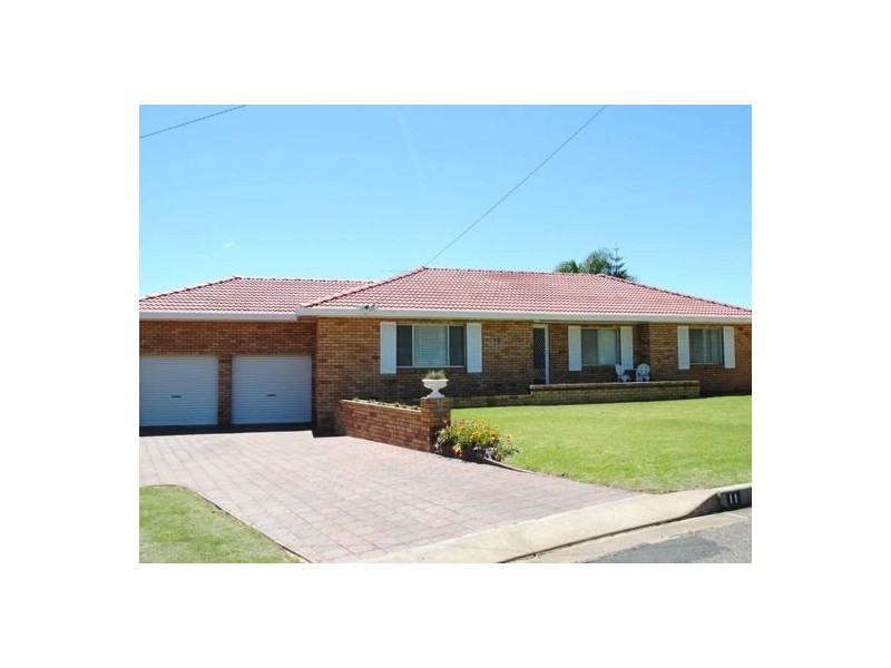 11 Wongala Street, Tamworth NSW 2340