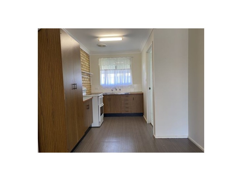 1/18 Harrier Parade, Tamworth NSW 2340