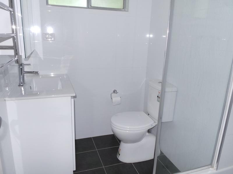 2/22 Harrier Parade, Tamworth NSW 2340