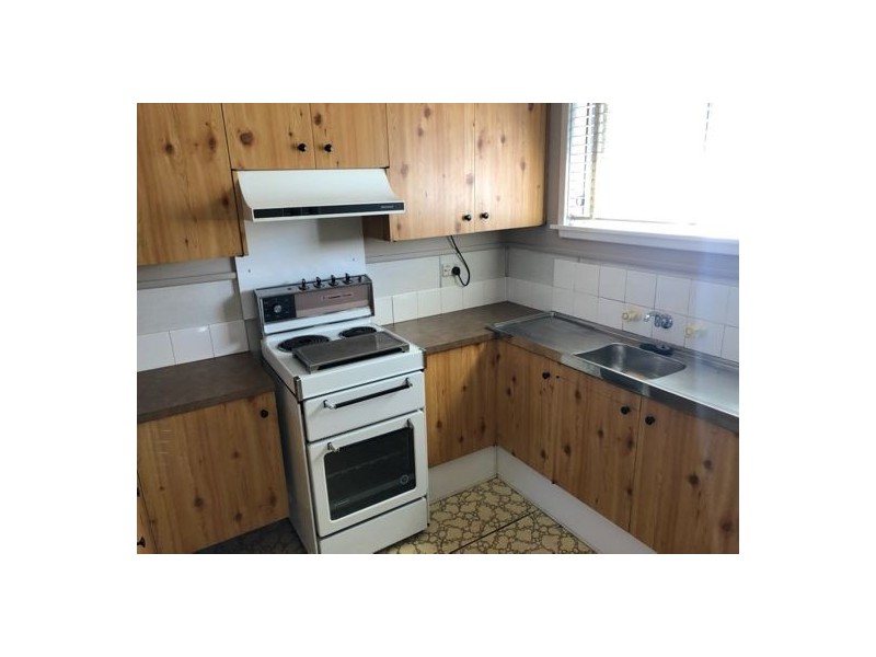 2/2 John Street, Tamworth NSW 2340