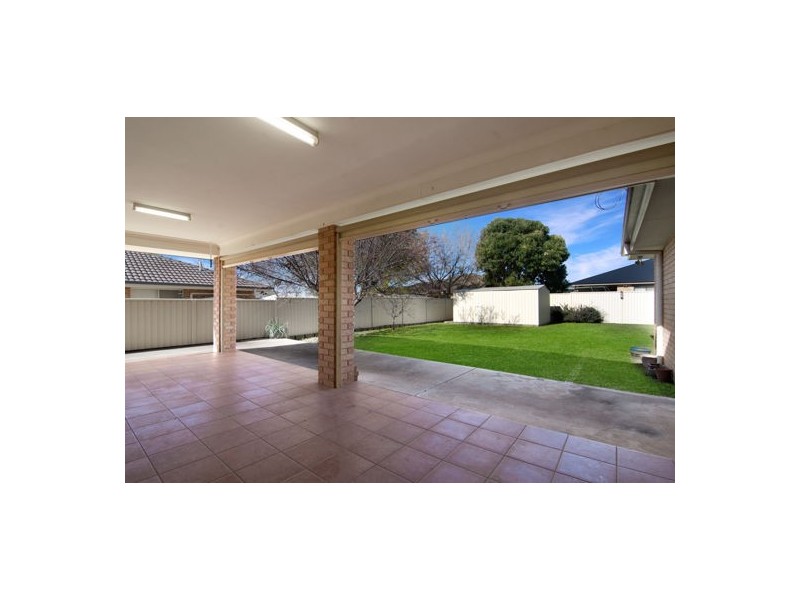 31 Hibiscus Way, Tamworth NSW 2340