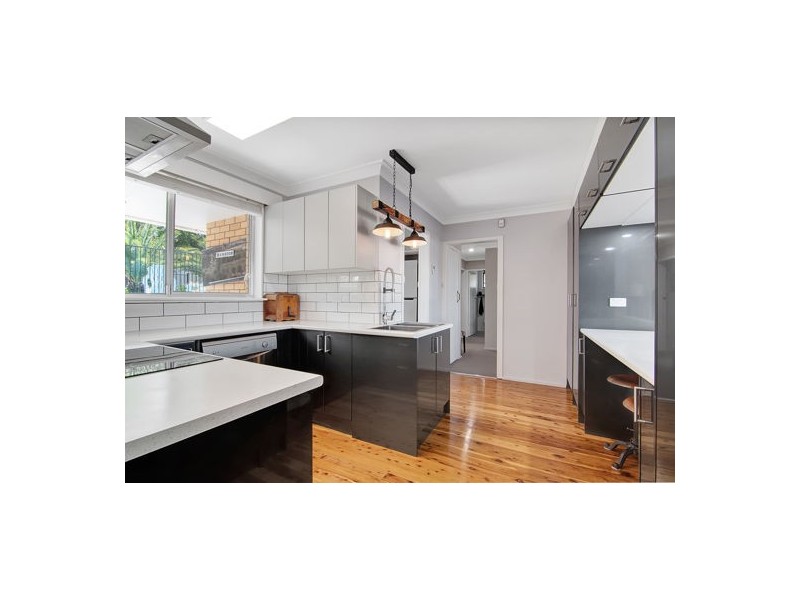 16 Carmichael Avenue, Tamworth NSW 2340