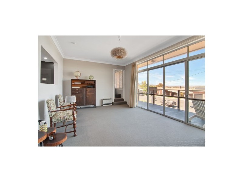 16 Carmichael Avenue, Tamworth NSW 2340