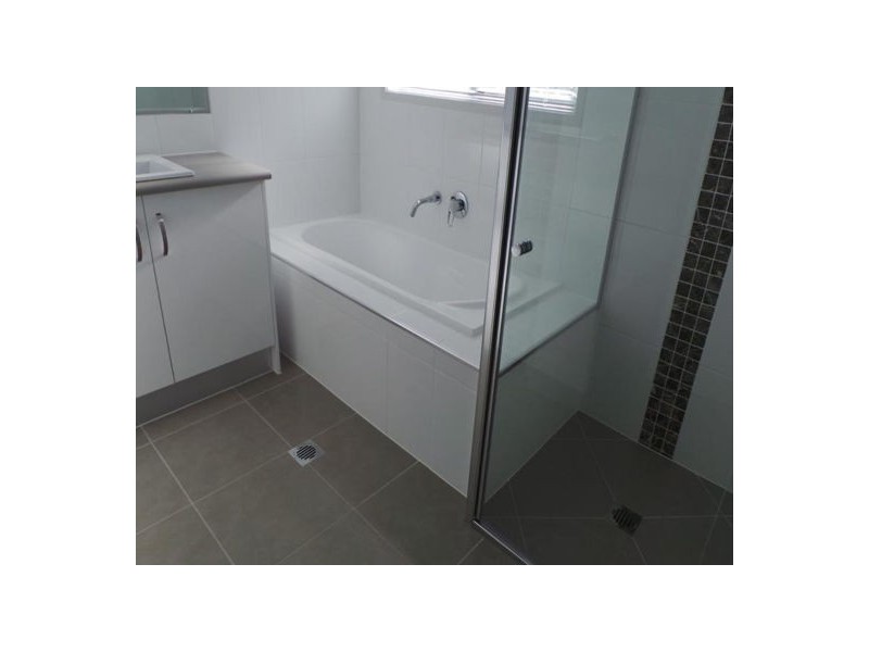 4 Mountview Crescent, Tamworth NSW 2340