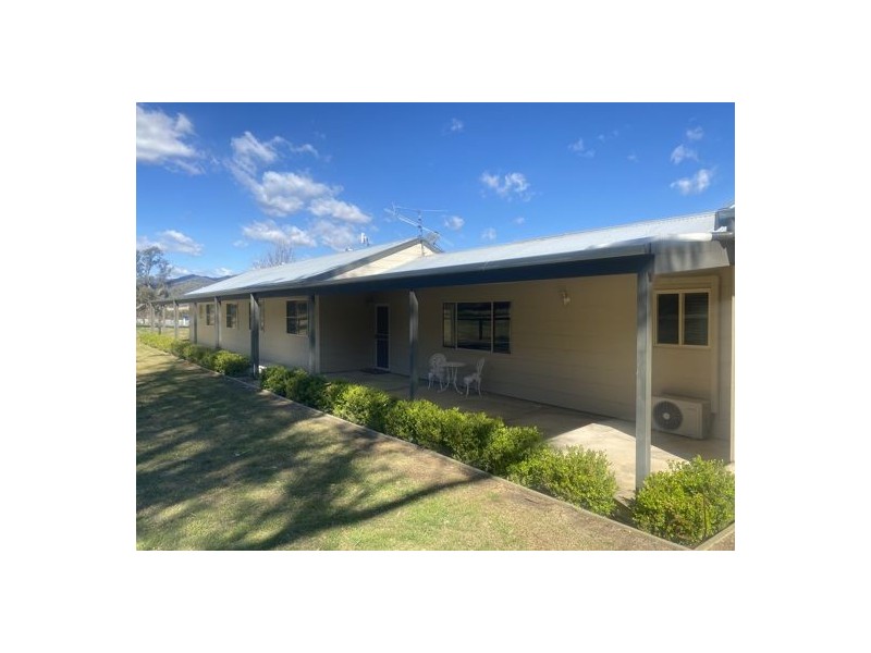 73 Porcupine Lane, Tamworth NSW 2340