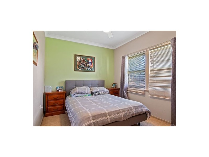 13 Hilton Street, Tamworth NSW 2340