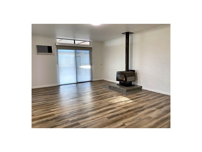 105 Johnston Street, Tamworth NSW 2340