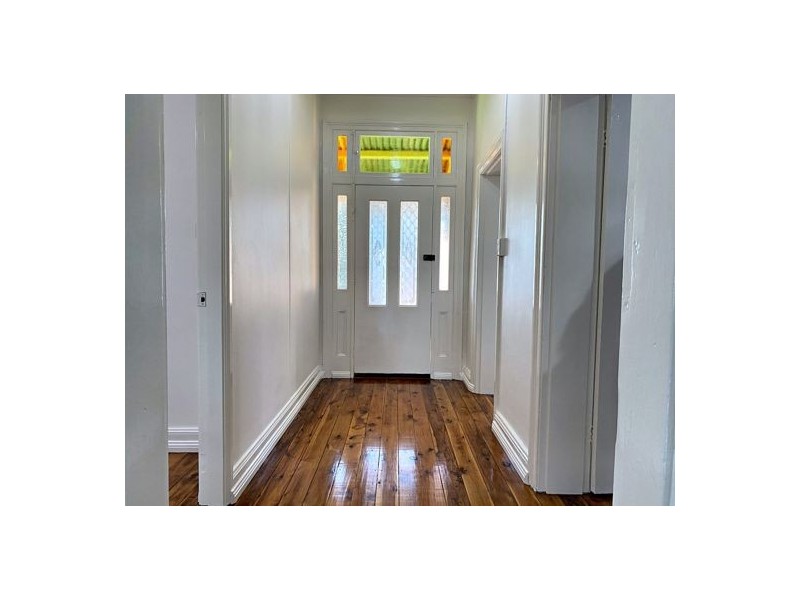 105 Johnston Street, Tamworth NSW 2340