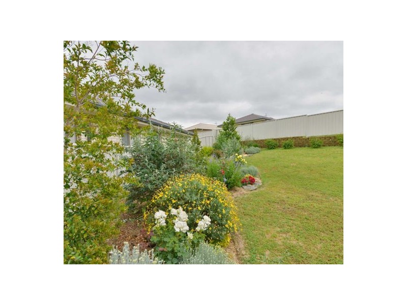 5 Sippel Close, Tamworth NSW 2340