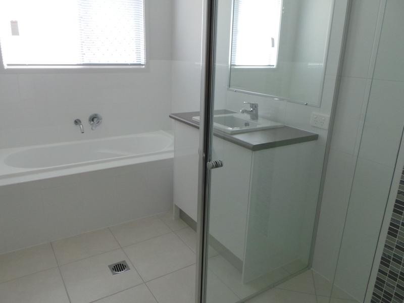 17 Drakeford Street, Tamworth NSW 2340