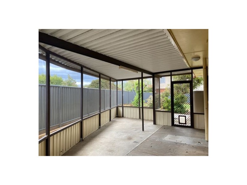 4 Dumaresq Street, Tamworth NSW 2340