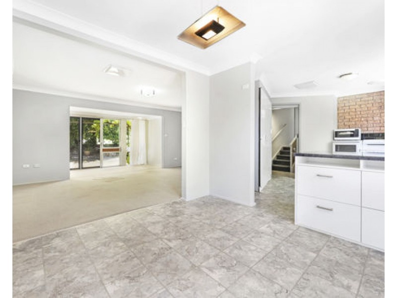 3 Dekalb Street, Tamworth NSW 2340