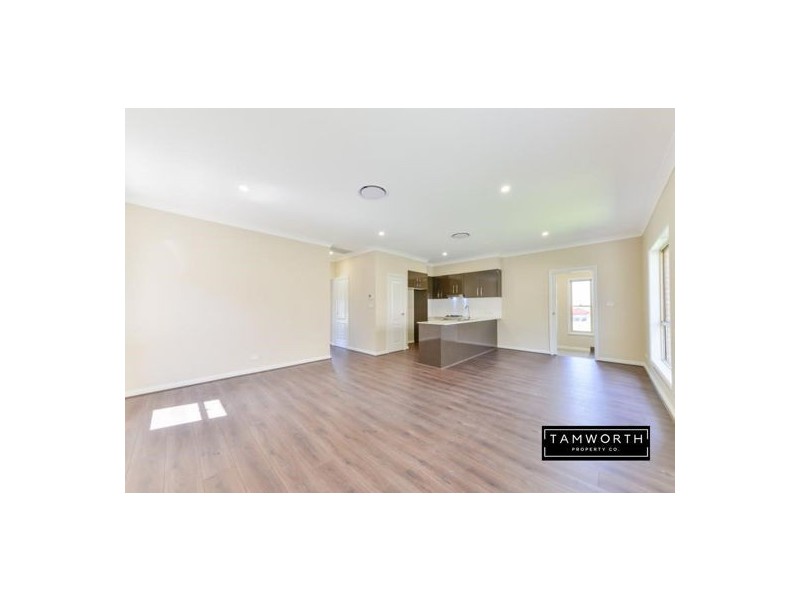 3/3 Ventnor Drive, Tamworth NSW 2340