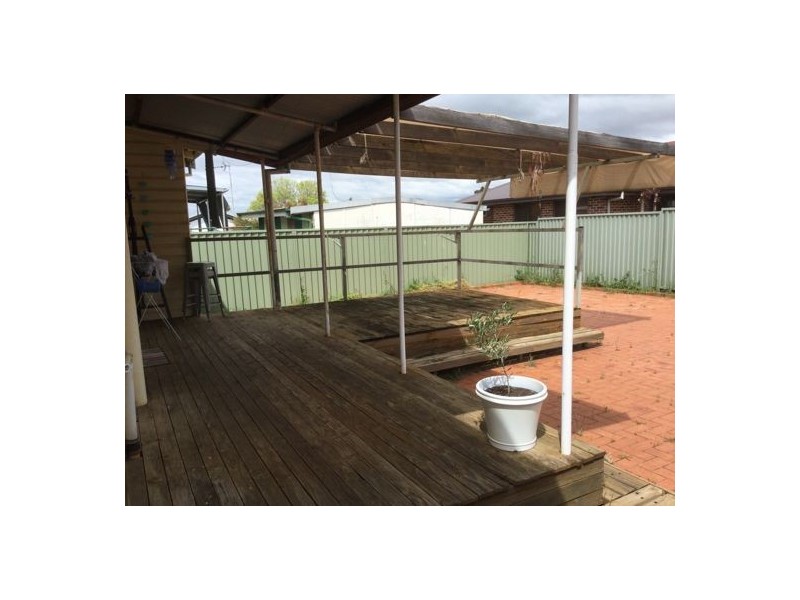10 Dean Street, Tamworth NSW 2340
