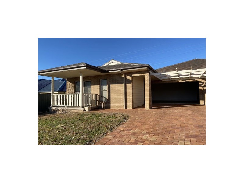 88A The Heights Close, Tamworth NSW 2340