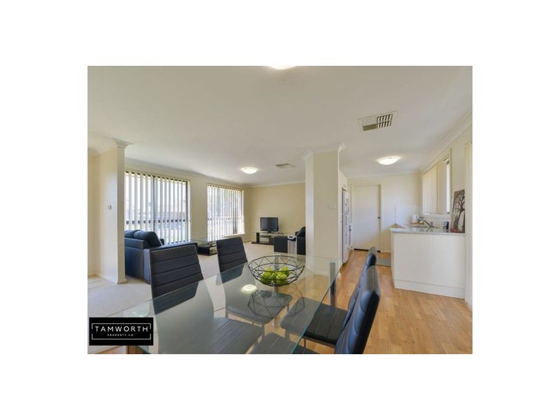 26 Banks Street, Westdale NSW 2340