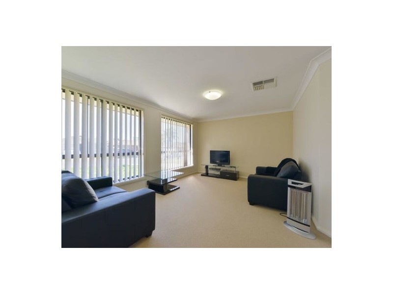 26 Banks Street, Westdale NSW 2340