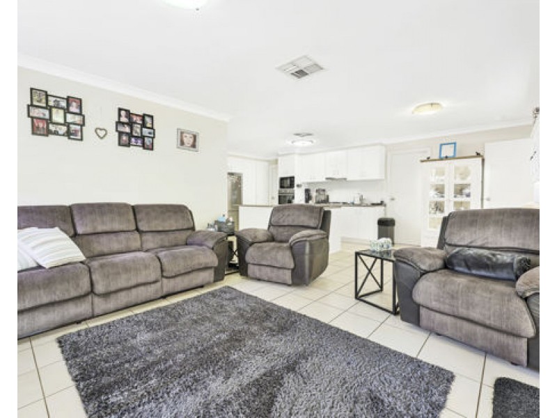 14 Water Gum Close, Tamworth NSW 2340