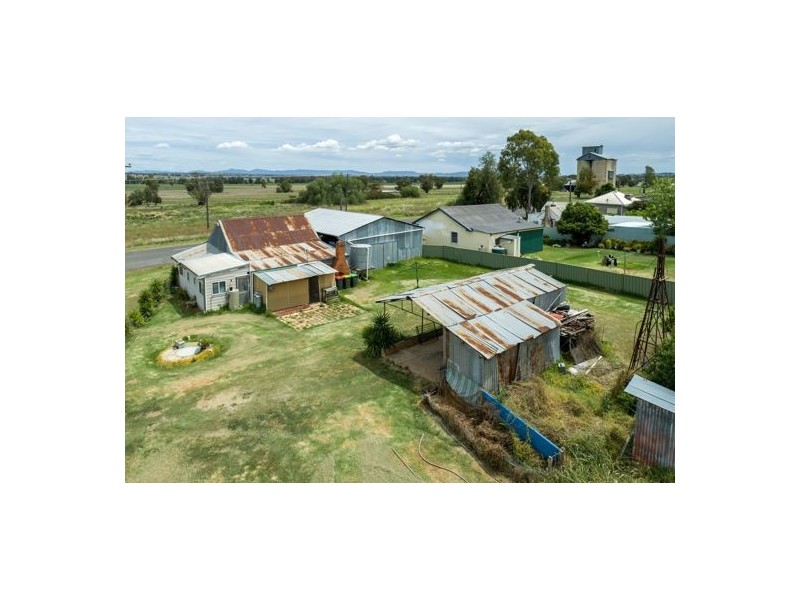 24 Attunga Street, Attunga NSW 2345