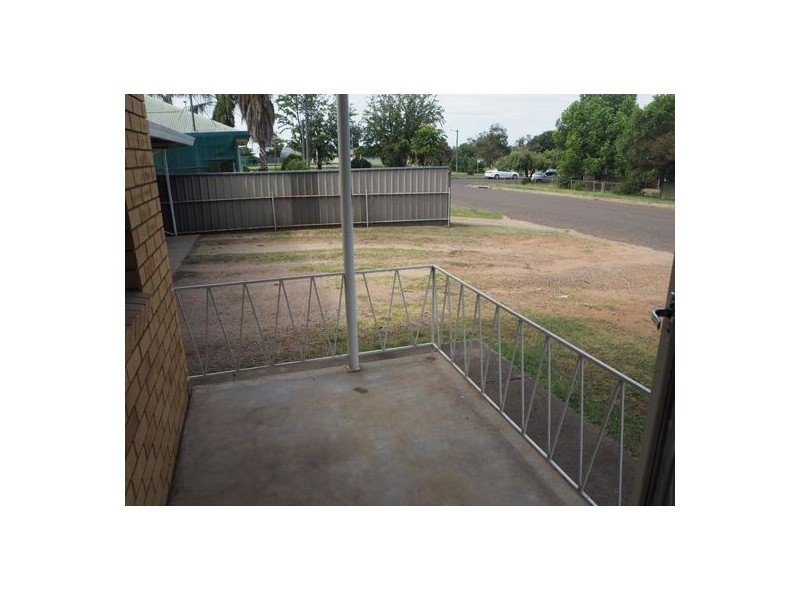 2/1 Oxley Street, Tamworth NSW 2340