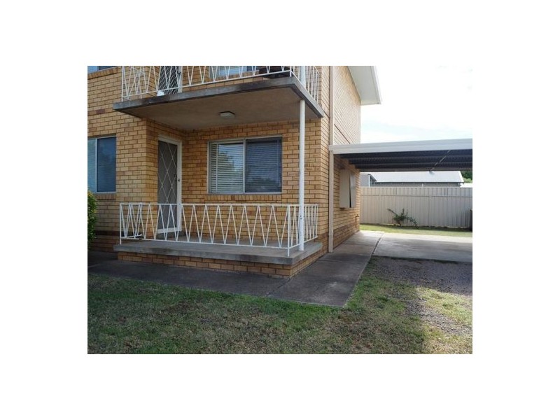 2/1 Oxley Street, Tamworth NSW 2340