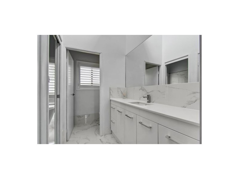 27 Austral Road, Tamworth NSW 2340