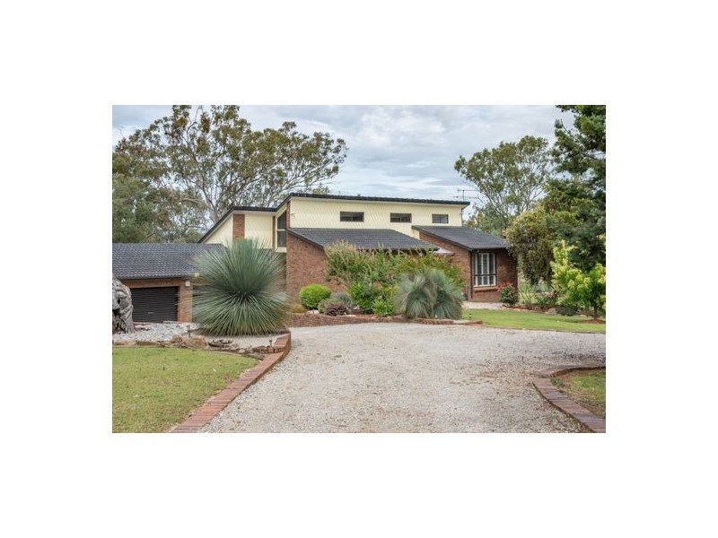27 Austral Road, Tamworth NSW 2340