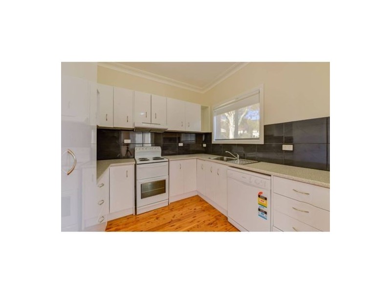 83 Bourke Street, Tamworth NSW 2340