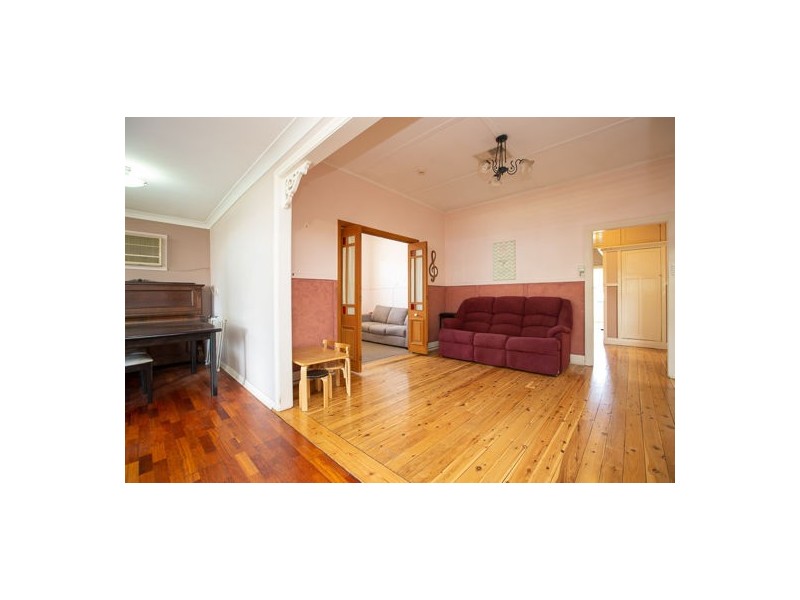 59 Denison Street, Tamworth NSW 2340