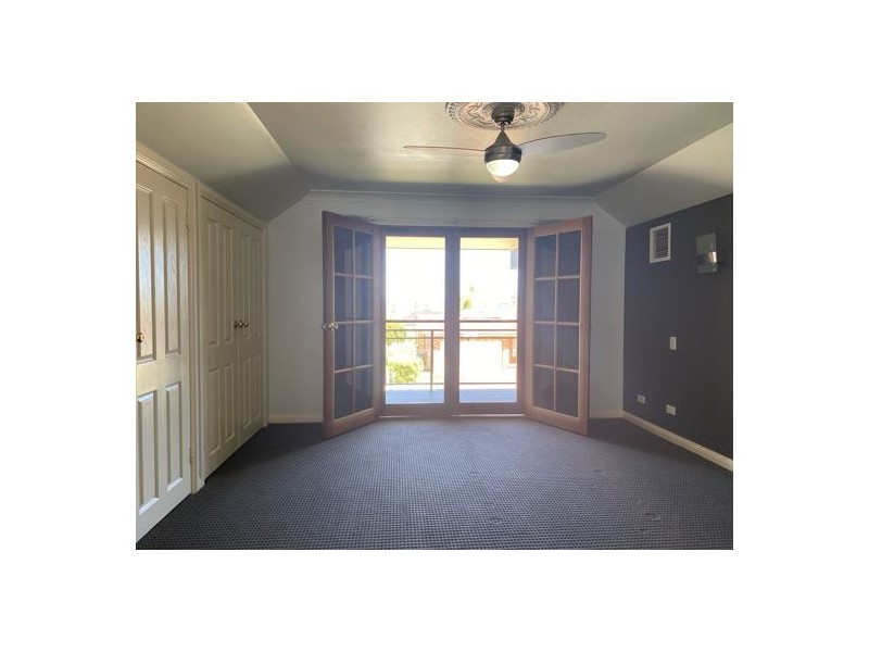 12 The Retreat, Tamworth NSW 2340