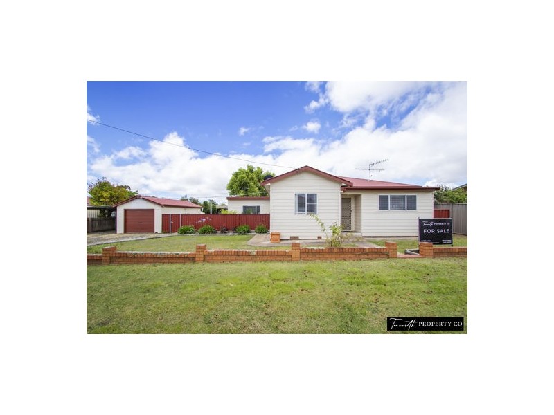 19 O’Donnell Avenue, Guyra NSW 2365