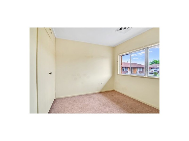 2/9-13 Diane Street, Tamworth NSW 2340