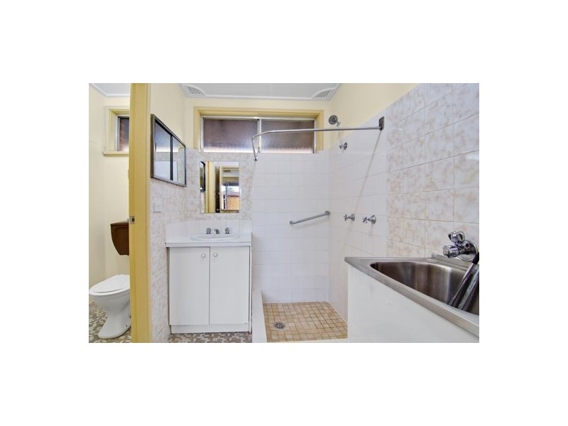 2/9-13 Diane Street, Tamworth NSW 2340