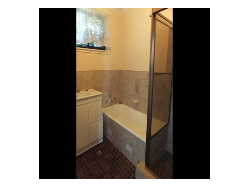 39 Boronia Drive, Tamworth NSW 2340