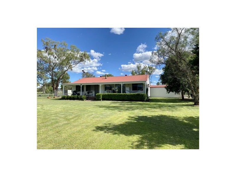 54 Davidsons Lane, Tamworth NSW 2340