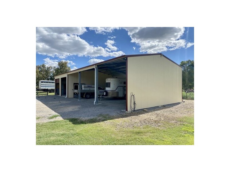 54 Davidsons Lane, Tamworth NSW 2340