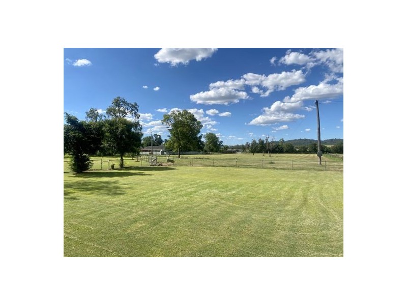 54 Davidsons Lane, Tamworth NSW 2340
