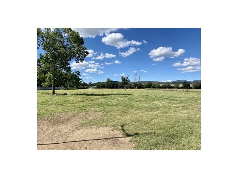 54 Davidsons Lane, Tamworth NSW 2340