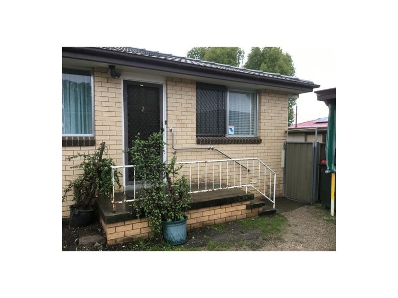 3/5 Edinburgh Street, Tamworth NSW 2340