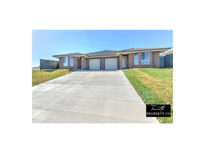 1/3 Francis Avenue, Tamworth NSW 2340