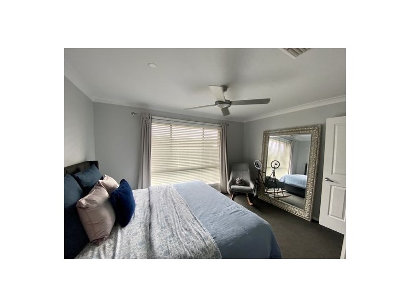 14 Illawara Place, Tamworth NSW 2340