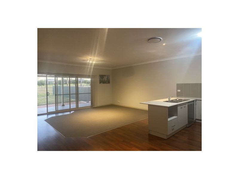 88A The Heights, Tamworth NSW 2340