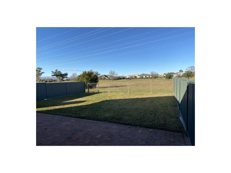 88A The Heights, Tamworth NSW 2340