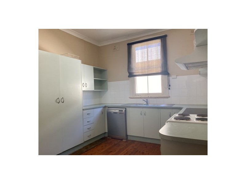 158 Carthage Street, Tamworth NSW 2340