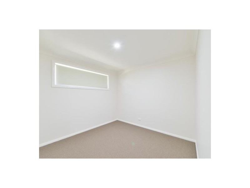 2A Reginald Drive, Tamworth NSW 2340