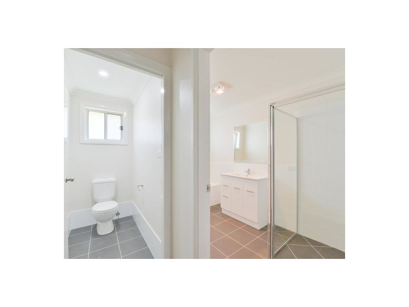 2A Reginald Drive, Tamworth NSW 2340