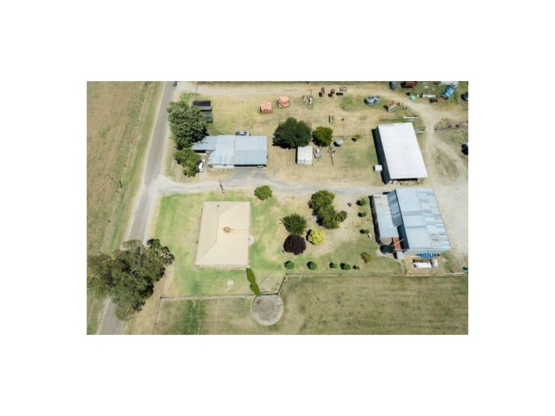 53 Back-Limbri Road, Kootingal NSW 2352