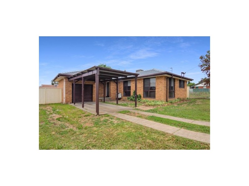 89 Warral Road, Tamworth NSW 2340