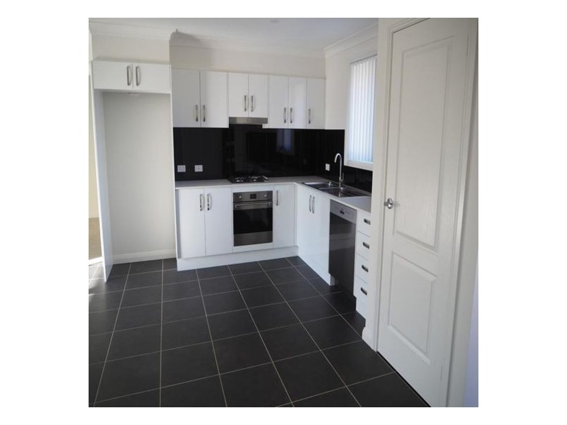 4/7 Curlew Crescent, Tamworth NSW 2340