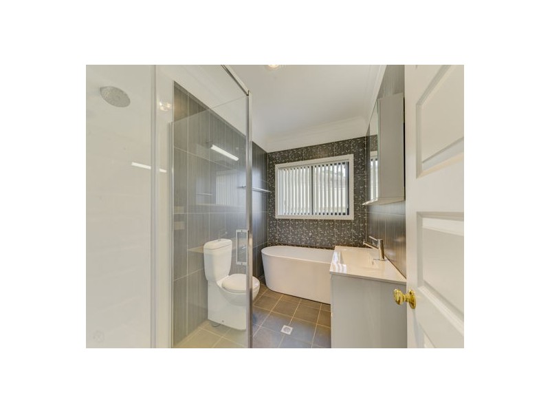 2/9 Wollemi Close, Tamworth NSW 2340